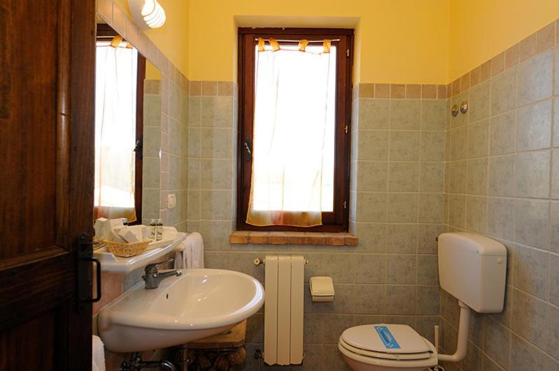 Agriturismo Campo Antico Pension Orte Buitenkant foto