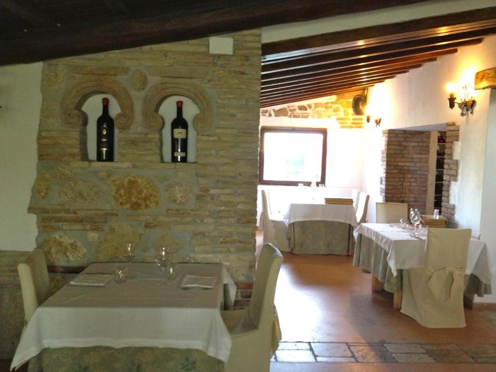Agriturismo Campo Antico Pension Orte Buitenkant foto